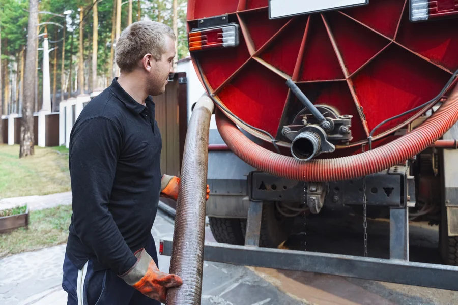 What To Expect During A Septic Tank Pumping Appointment in Tallahassee, FL What To Expect During A Septic Tank Pumping Appointment in Tallahassee, FL